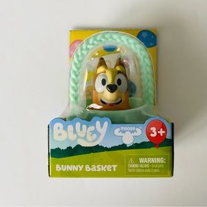 Moose Toys | Bingo Bunny Easter Basket Figure NWT Stickers Bluey